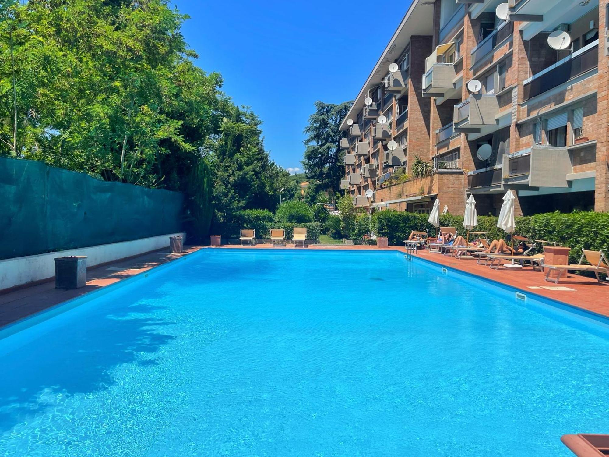 Modern Apartment 10 Min Vatican Parking&Pool Rome Bagian luar foto